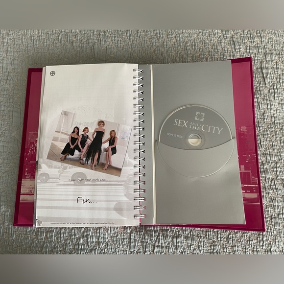 HBO’S SEX & THE CITY COMPLETE DVD SET - Picture 7 of 7